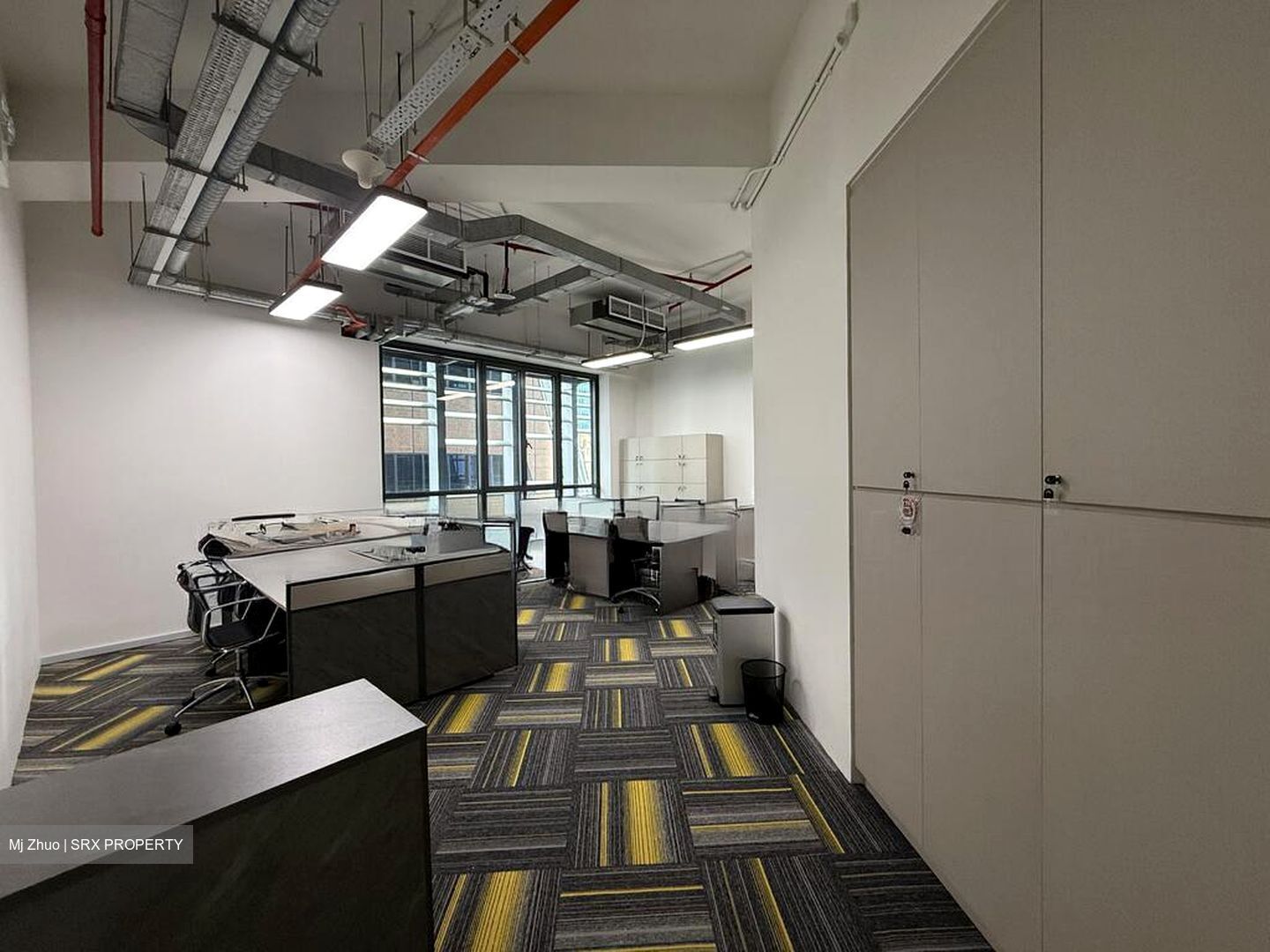 PLUS (D1), Office #599578841
